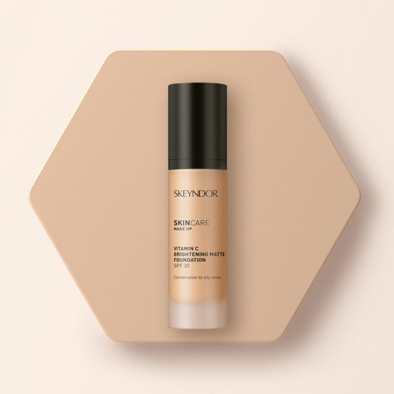 Maquillaje fluido – Vitamin C Brightening matte foundation